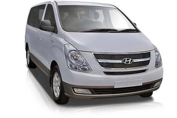 IMax - Minibus Eight Seater